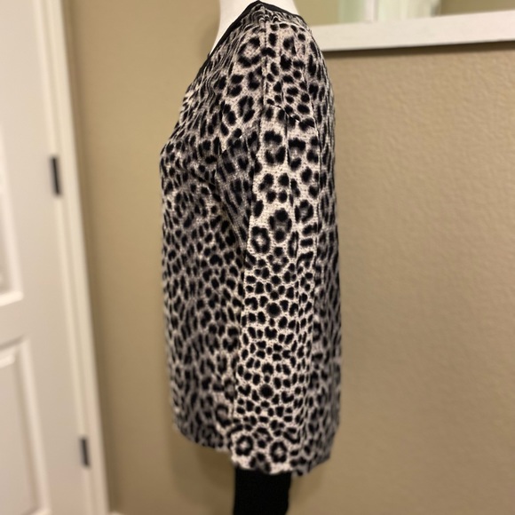 Betsey Johnson Leopard Print Fleece Top Size S - Picture 6 of 14